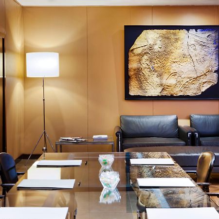 เดอร์บี Hotel บาร์เซโลนา ภายนอก รูปภาพ