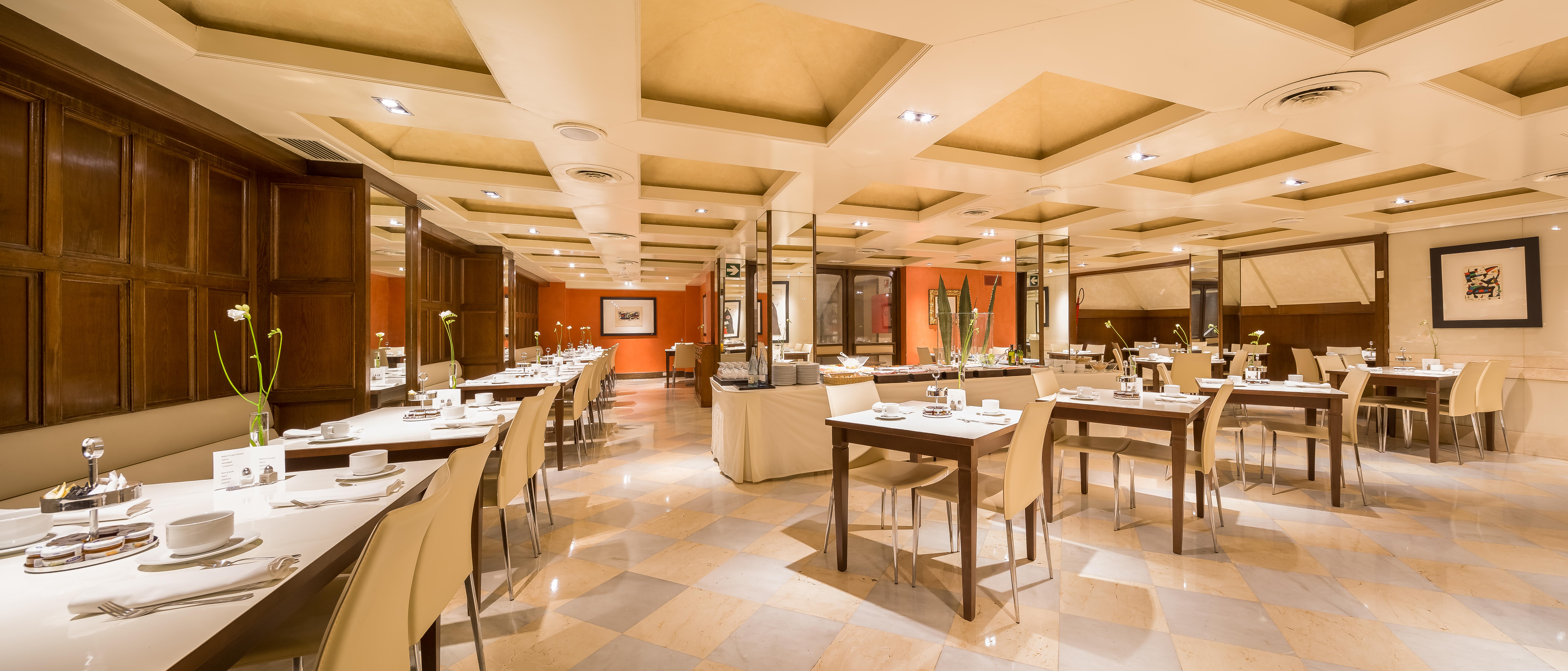 เดอร์บี Hotel บาร์เซโลนา ภายนอก รูปภาพ